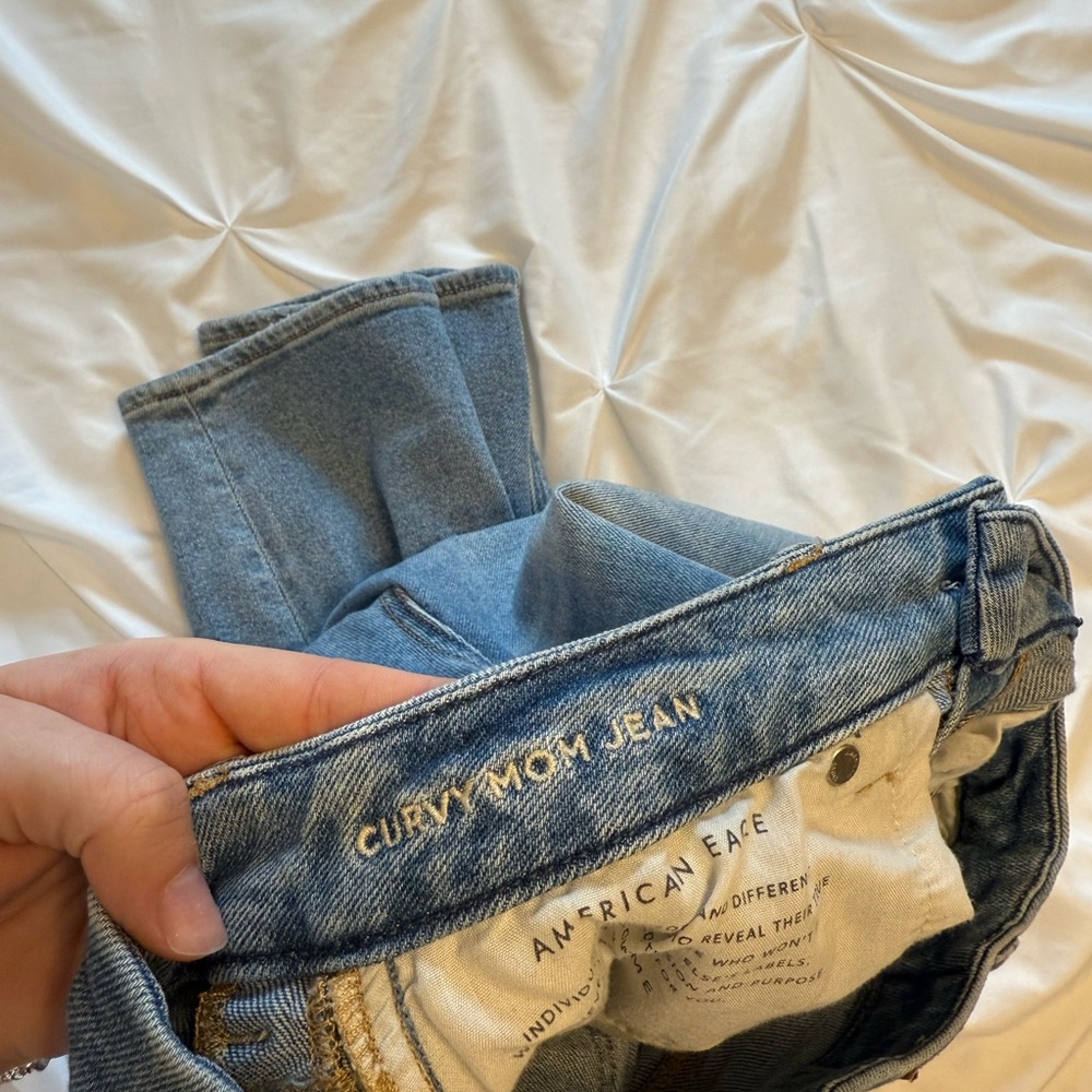 American Eagle Jeans - Picture 6 of 6